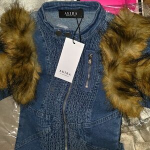 Akira moto crop jacket size small